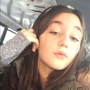 Meet your Posher, Lily